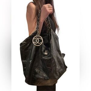CHANEL Black Patent Leather Oversized Tote with Silver CC Charm